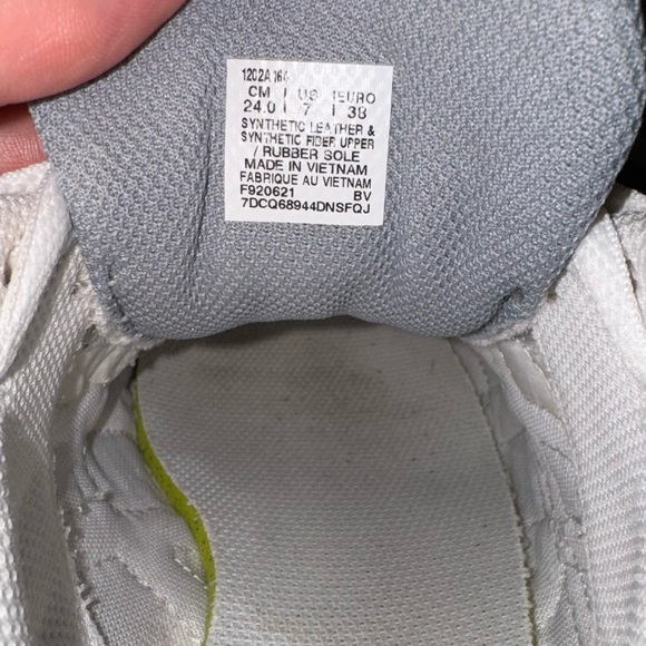 ASICS 1130 White Pure Silver Size 7 Women’s - Picture 6 of 6